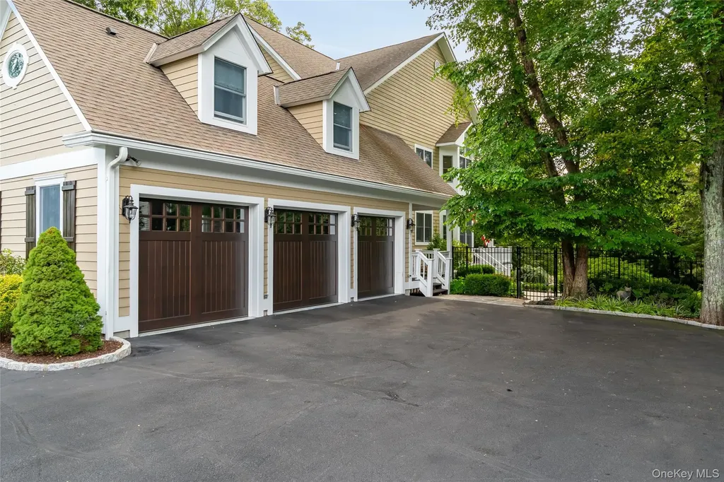 6 Gooler Court Stony Point NY 10980