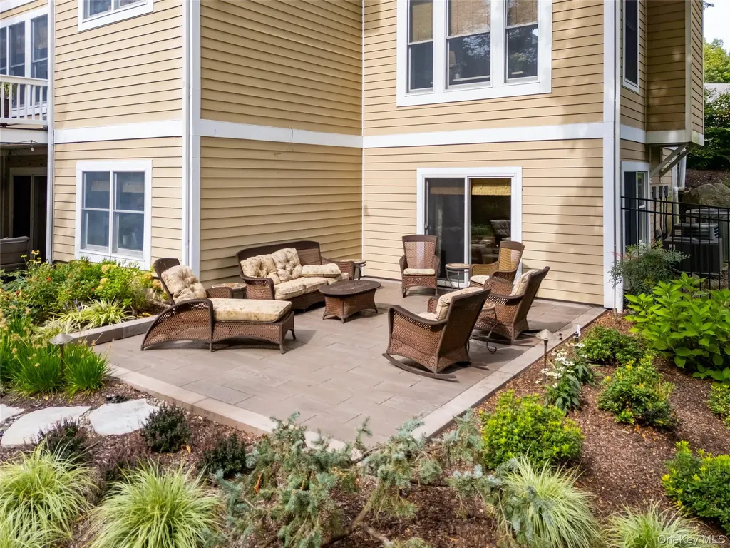 6 Gooler Court Stony Point NY 10980