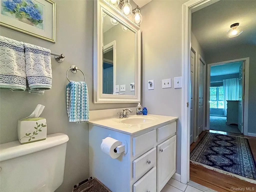 204 Cinnamon Circle Rhinebeck NY 12572