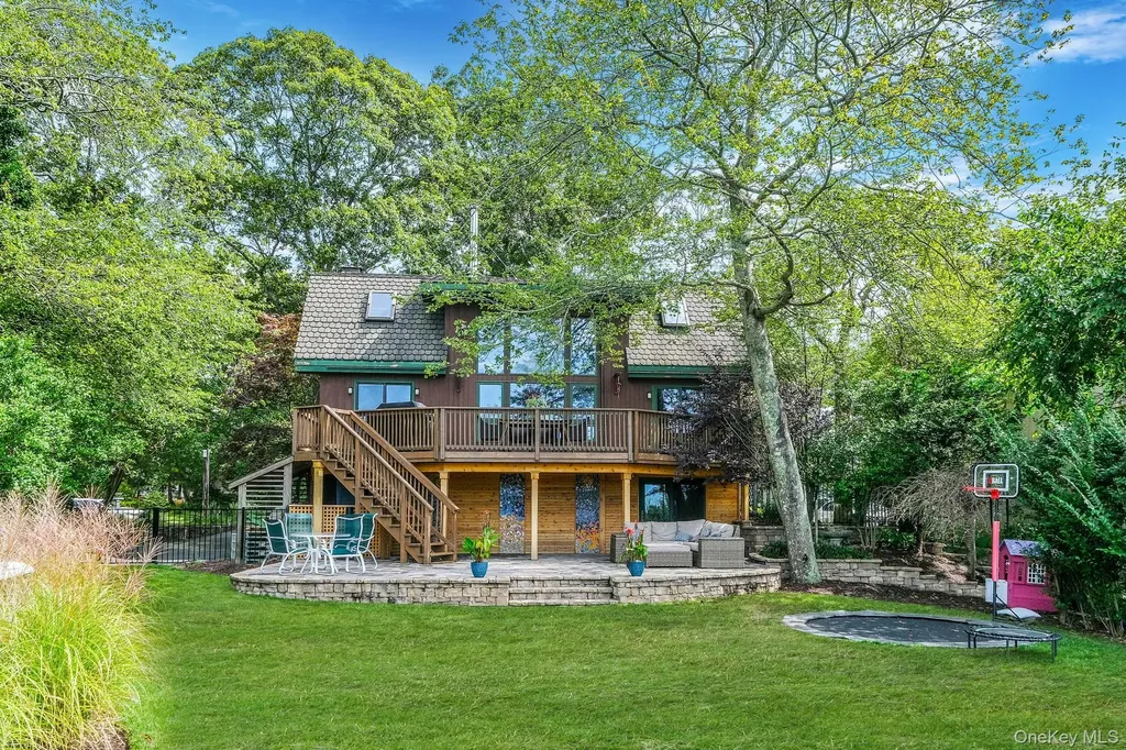 104 Crystal Beach Boulevard Moriches NY 11955