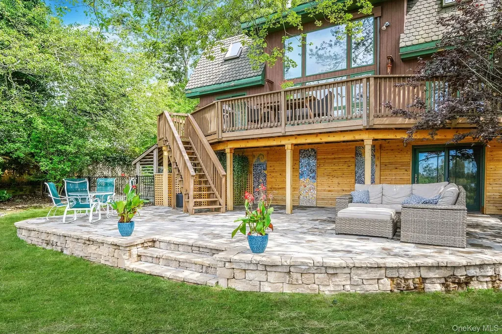 104 Crystal Beach Boulevard Moriches NY 11955