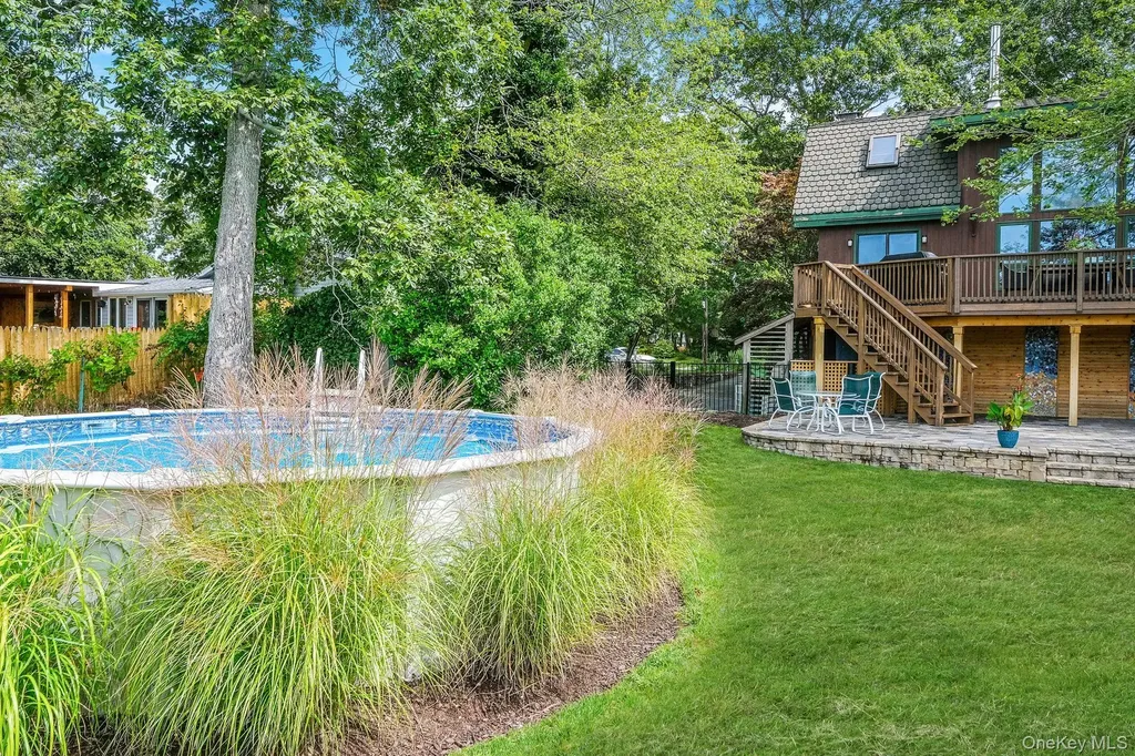 104 Crystal Beach Boulevard Moriches NY 11955