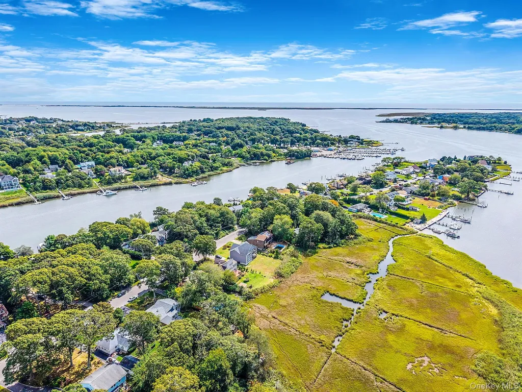 104 Crystal Beach Boulevard Moriches NY 11955