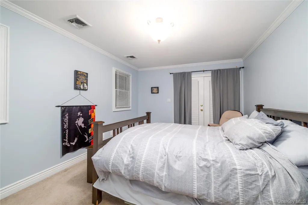 3731 Park Avenue Wantagh NY 11793