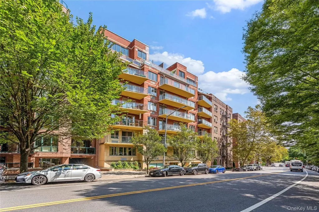 9935 Shore Road Brooklyn NY 11209