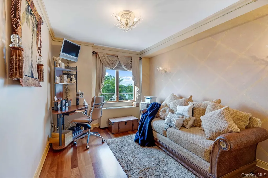 9935 Shore Road Brooklyn NY 11209