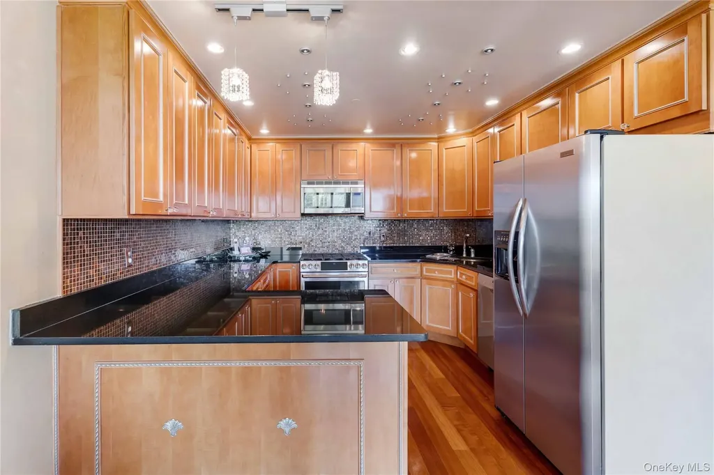 9935 Shore Road Brooklyn NY 11209