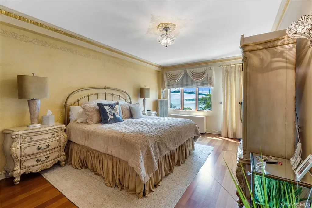 9935 Shore Road Brooklyn NY 11209