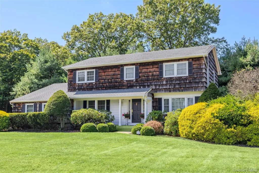 21 View Road Setauket NY 11733