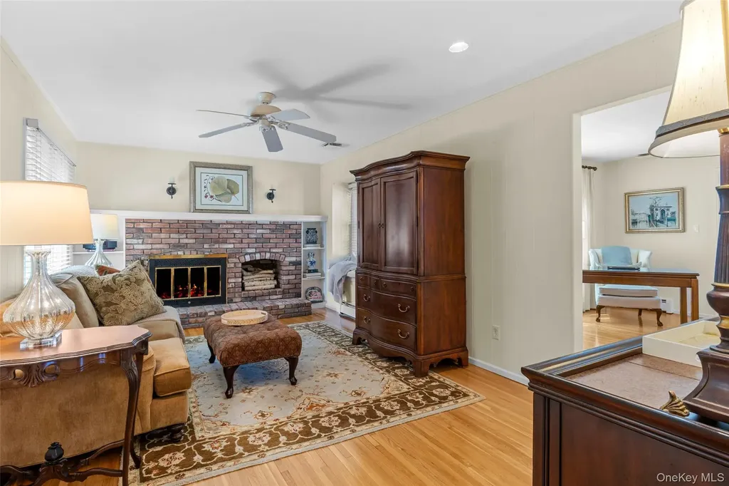 21 View Road Setauket NY 11733