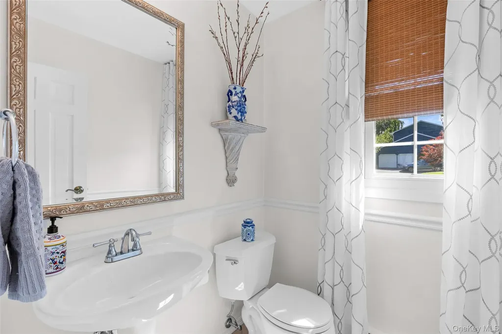 21 View Road Setauket NY 11733