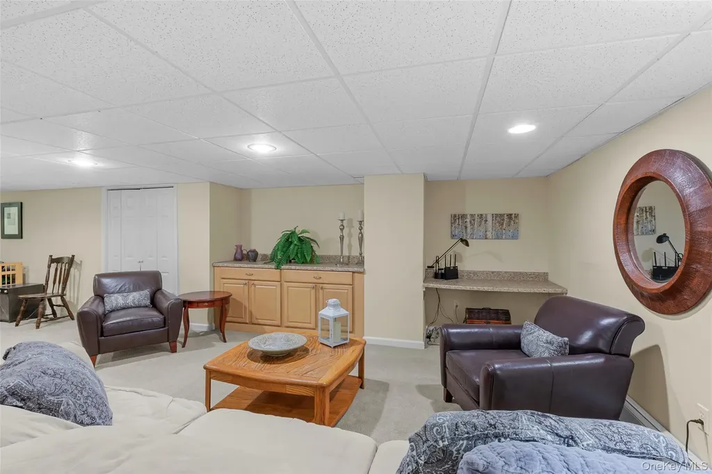 21 View Road Setauket NY 11733