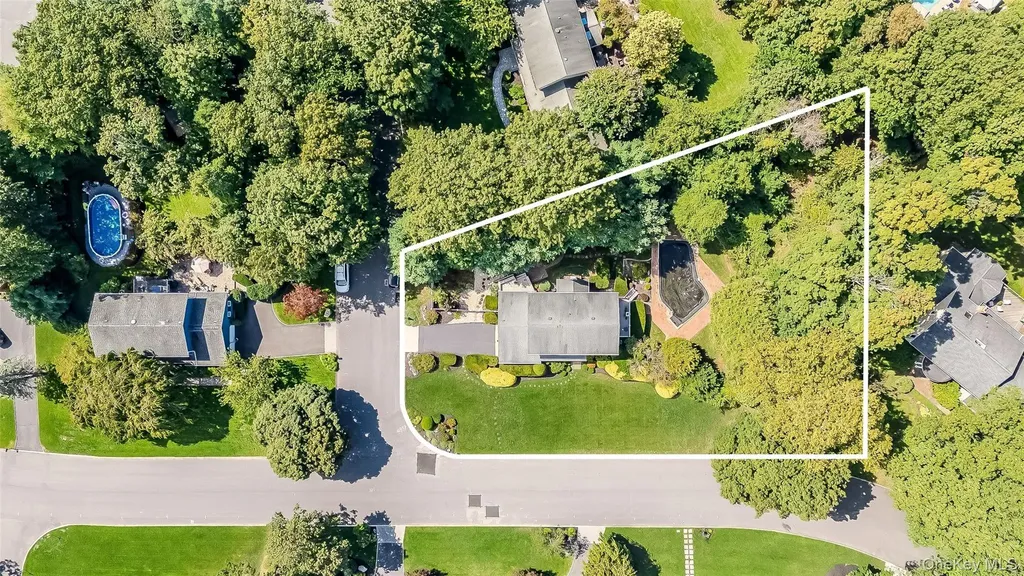 21 View Road Setauket NY 11733