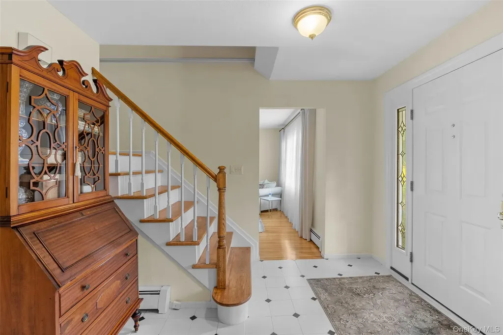 21 View Road Setauket NY 11733