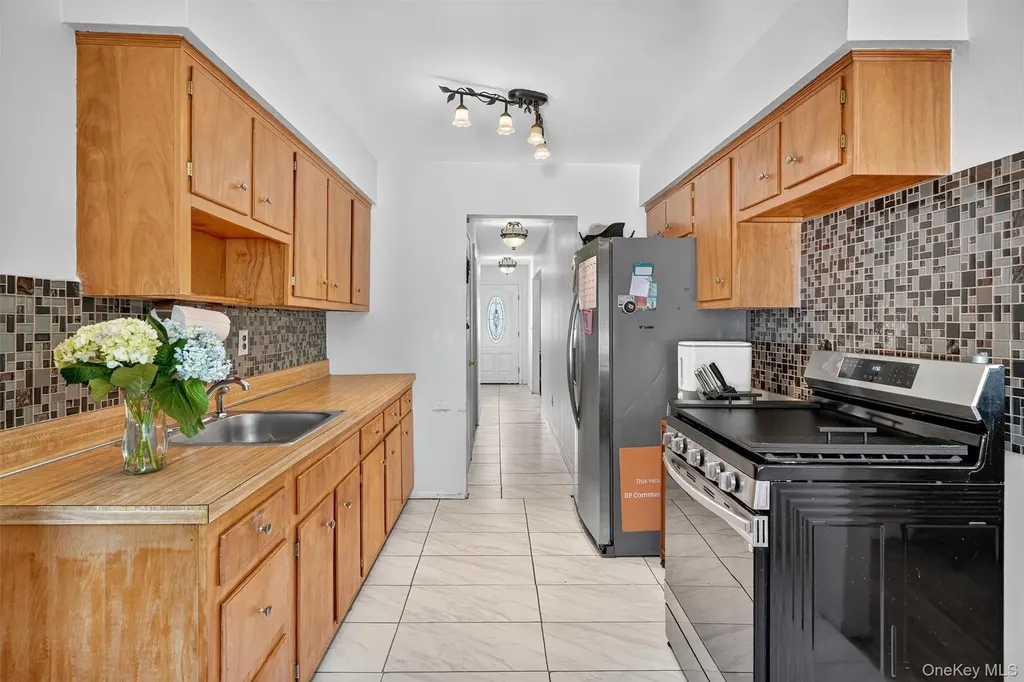 5 Hester Place Garnerville NY 10923