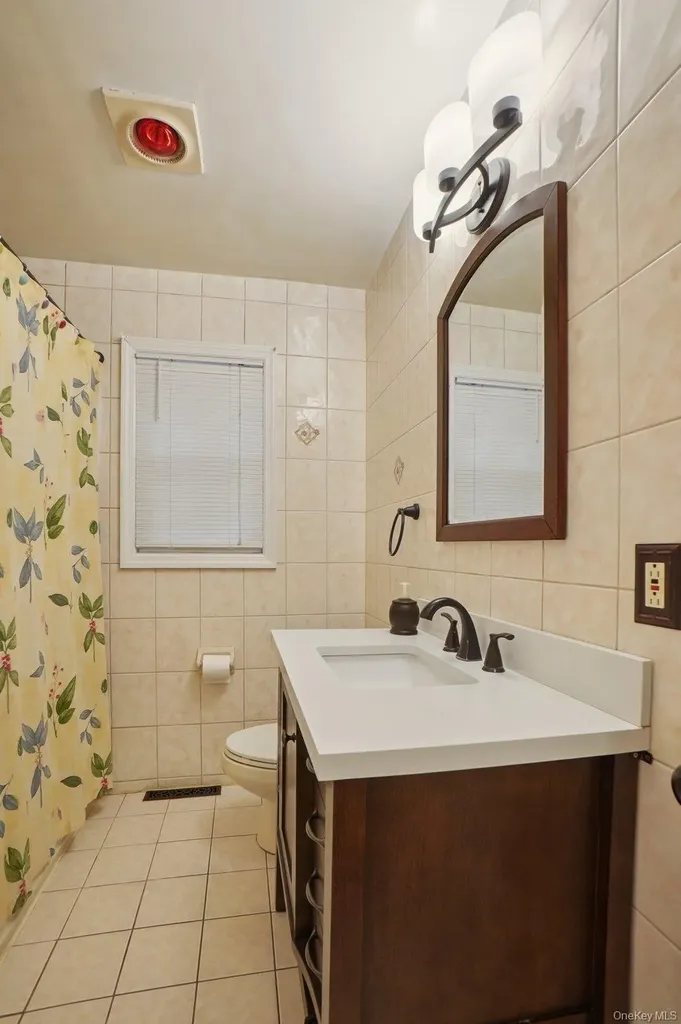 35 Andre Avenue Tappan NY 10983