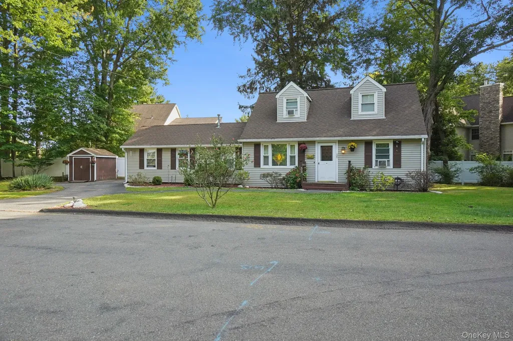 35 Andre Avenue Tappan NY 10983