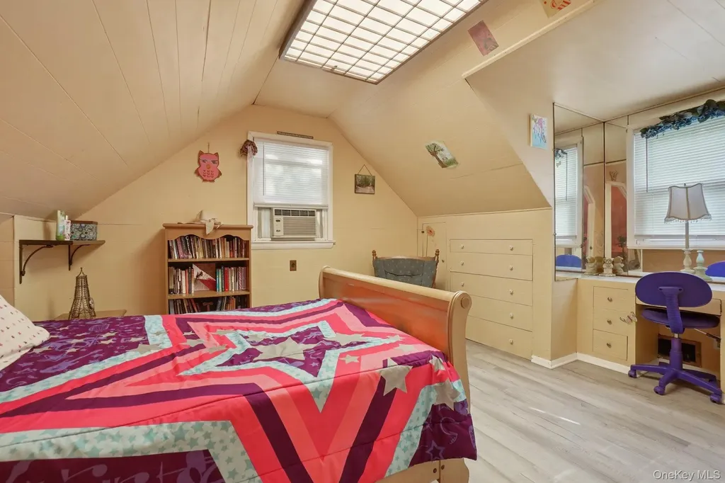35 Andre Avenue Tappan NY 10983