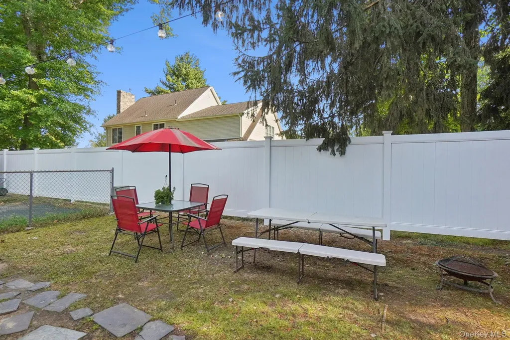 35 Andre Avenue Tappan NY 10983