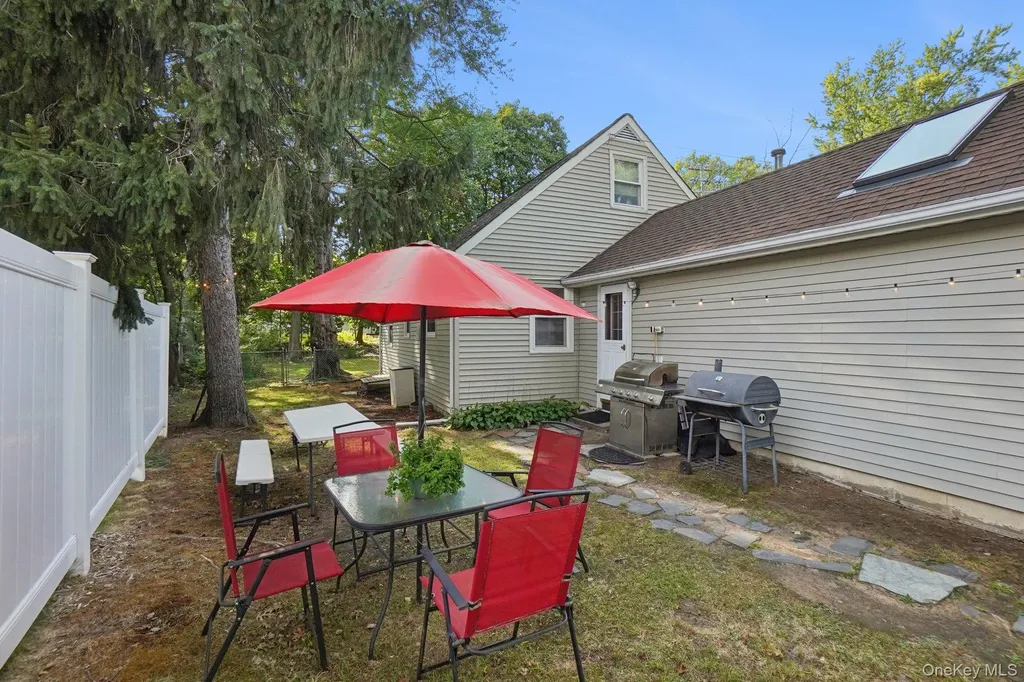 35 Andre Avenue Tappan NY 10983