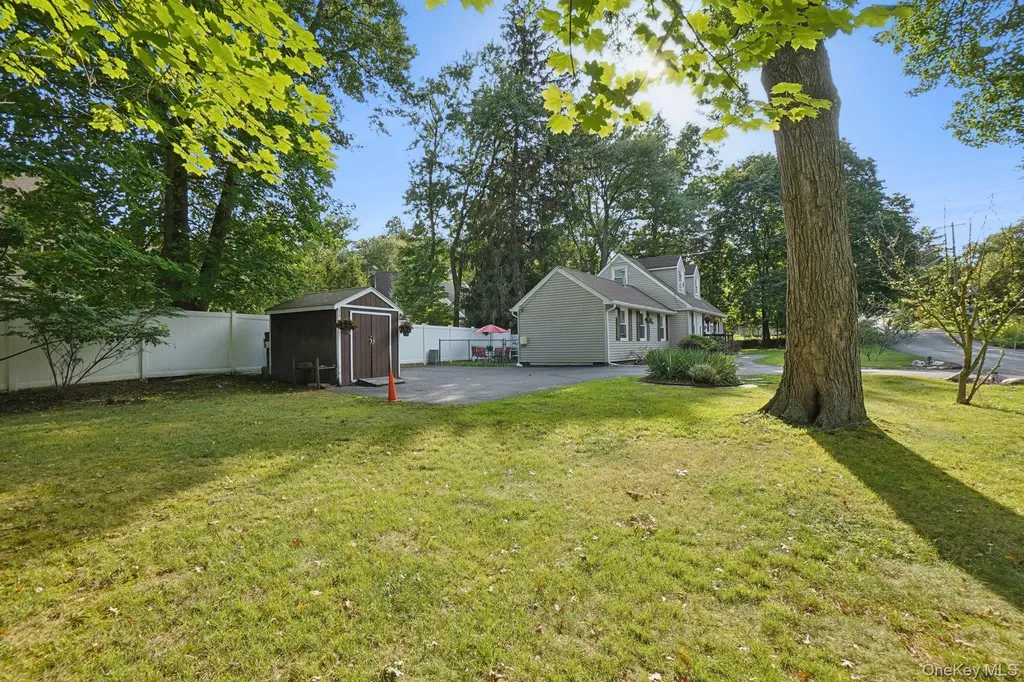 35 Andre Avenue Tappan NY 10983