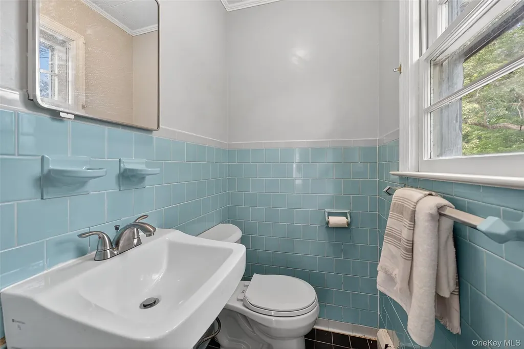 54 Canterbury Avenue Cornwall NY 12518
