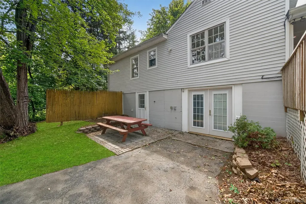 54 Canterbury Avenue Cornwall NY 12518