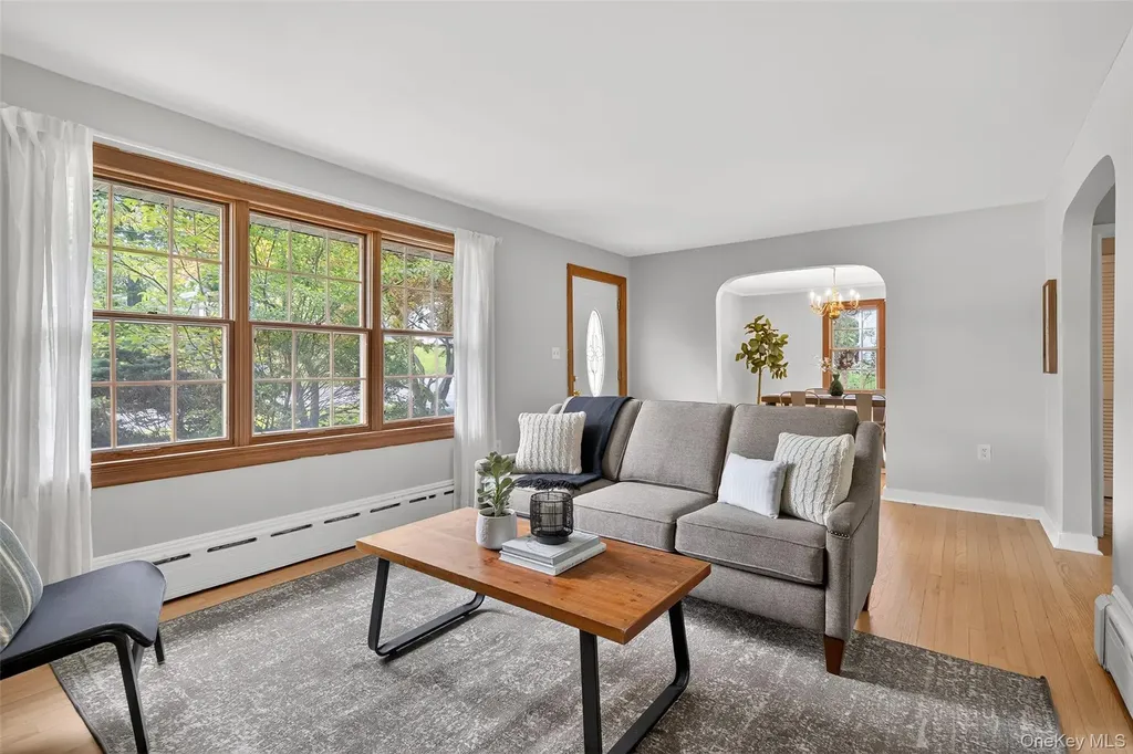 54 Canterbury Avenue Cornwall NY 12518