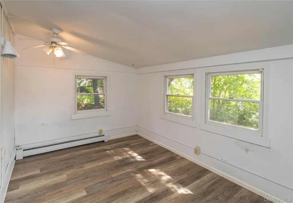 16 Hilltop Circle Fishkill NY 12524