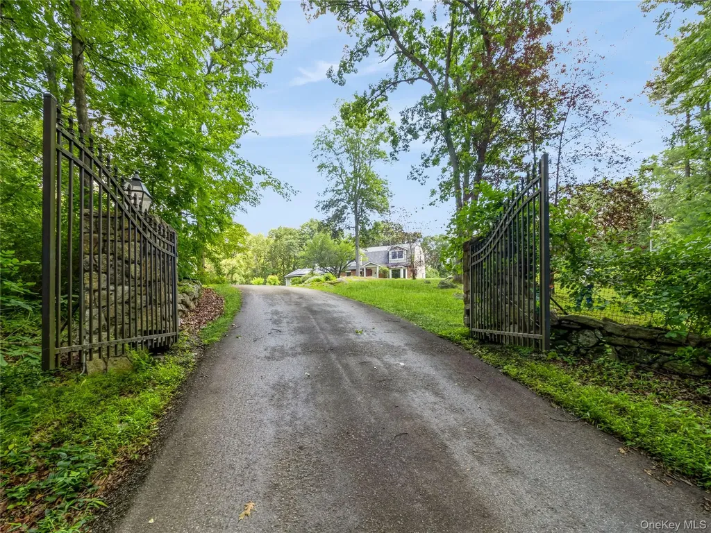 34 Hudson Ridge Garrison NY 10524