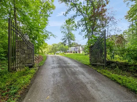 34 Hudson Ridge Garrison NY 10524