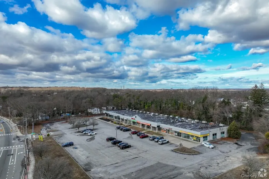 1021 Portion Road Ronkonkoma NY 11779