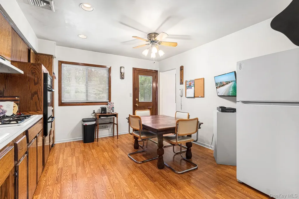 37 Beaumont Drive Plainview NY 11803
