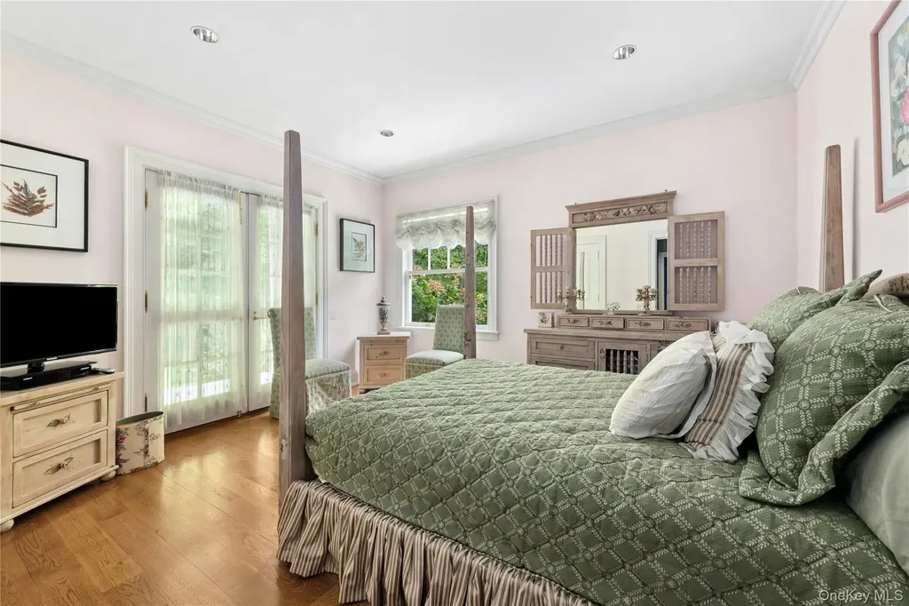 284 W Patent Road Bedford NY 10506