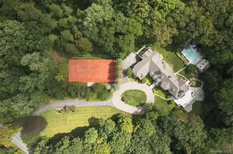 284 W Patent Road Bedford NY 10506