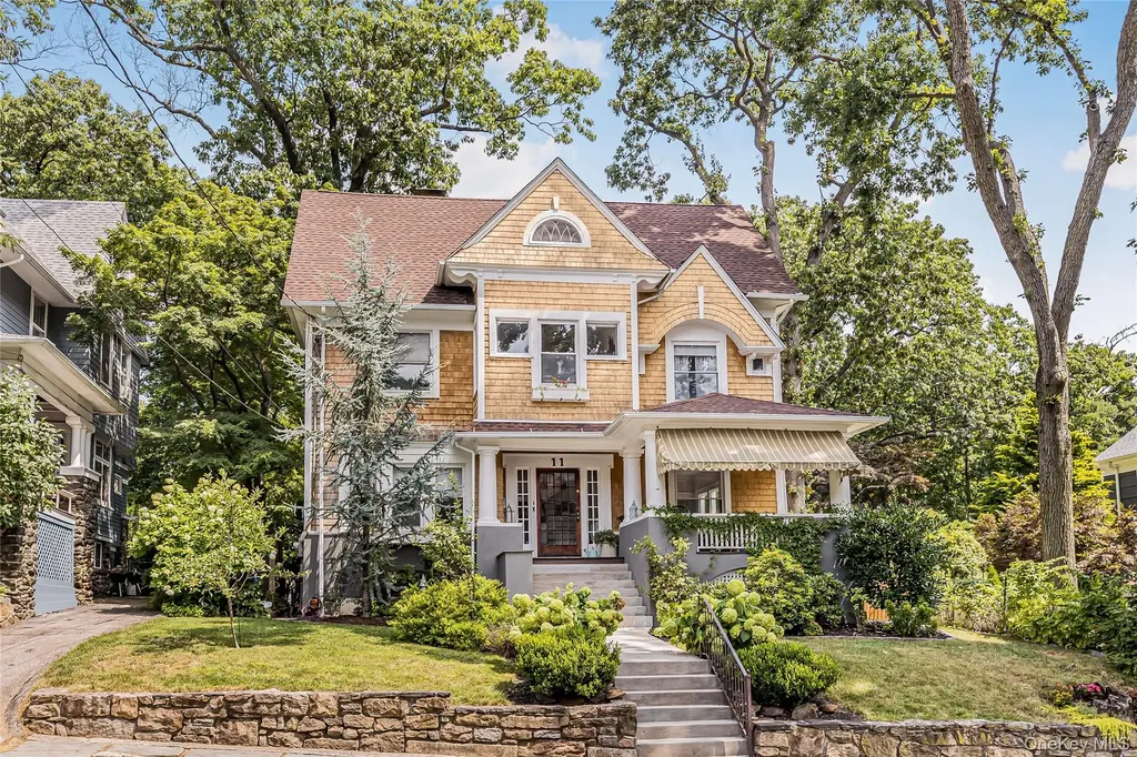 11 Park Hill Place Yonkers NY 10705