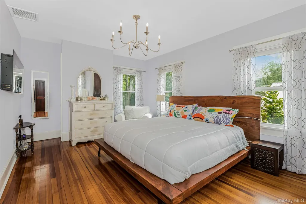 11 Park Hill Place Yonkers NY 10705