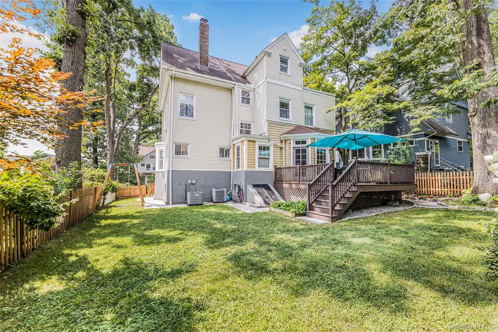 11 Park Hill Place Yonkers NY 10705
