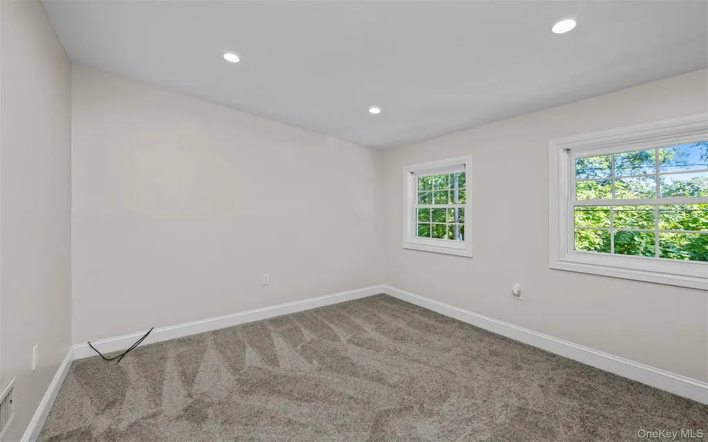 16 Ozone Road Rocky Point NY 11778