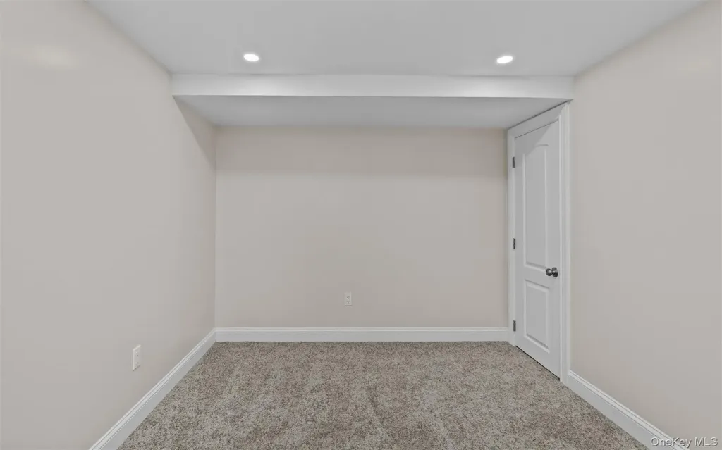 16 Ozone Road Rocky Point NY 11778