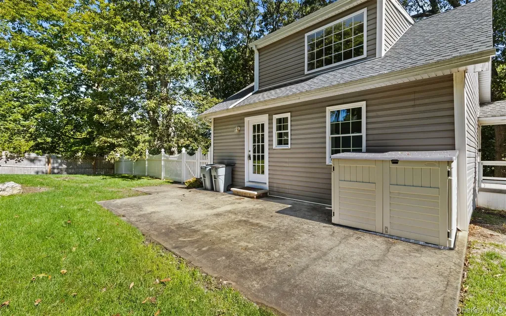 16 Ozone Road Rocky Point NY 11778