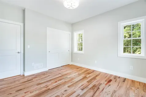 7 Bear Hollow Lane Hyde Park NY 12538