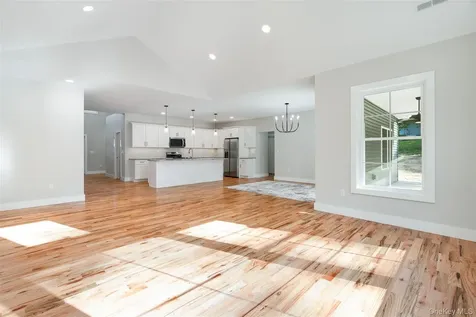 7 Bear Hollow Lane Hyde Park NY 12538