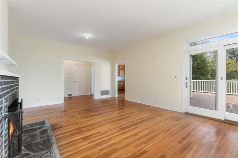 33 Raspberry Lane Carmel NY 10512