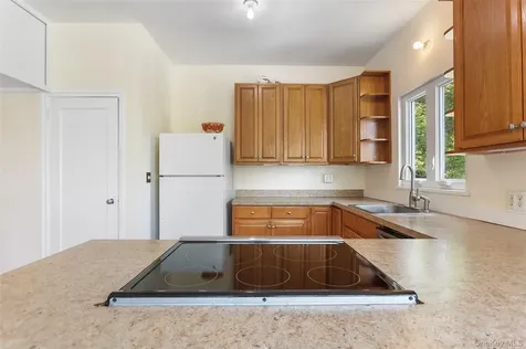 33 Raspberry Lane Carmel NY 10512