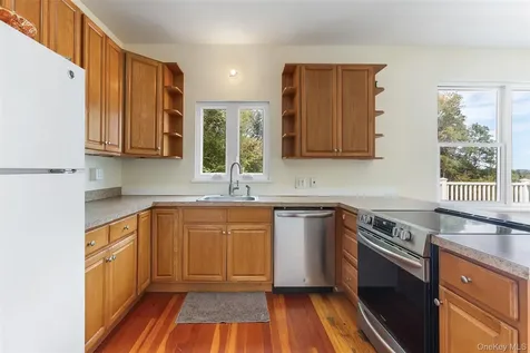 33 Raspberry Lane Carmel NY 10512