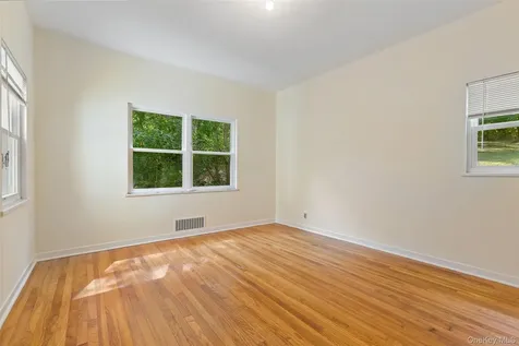 33 Raspberry Lane Carmel NY 10512