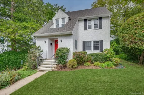 17 Briarcliff Road Larchmont NY 10538