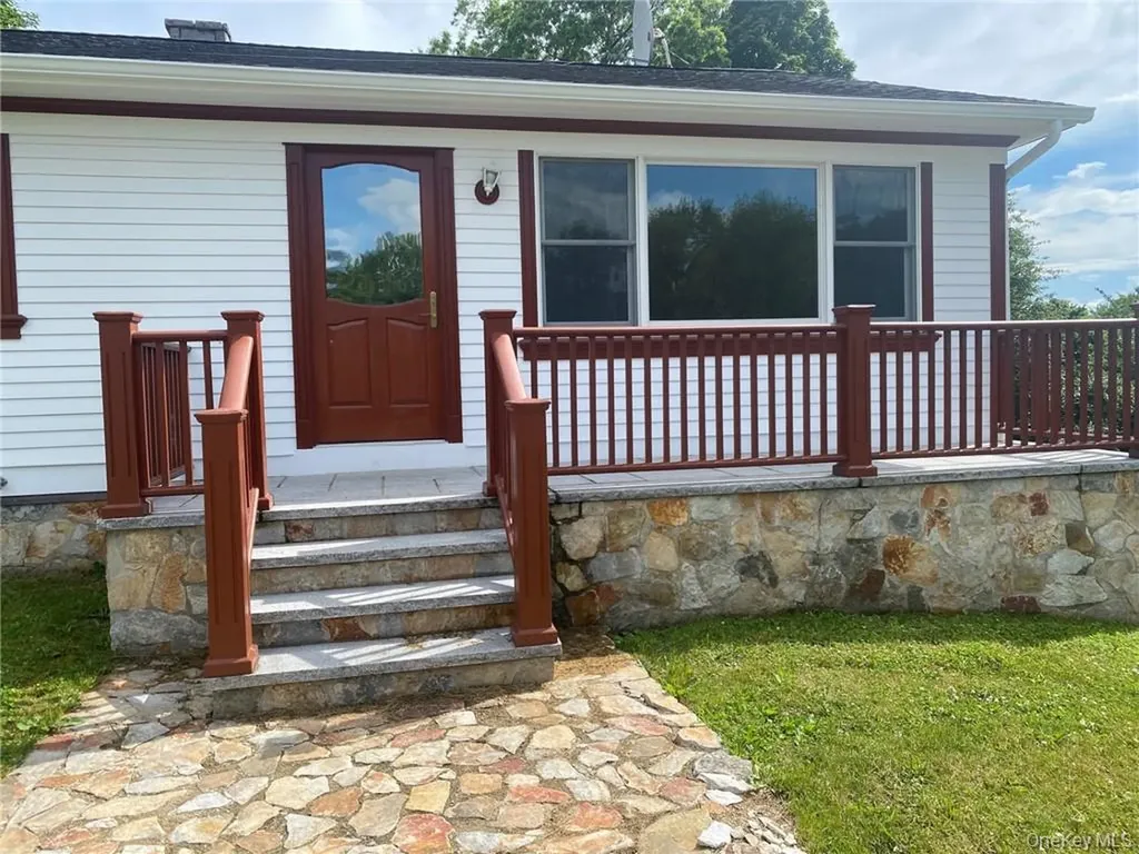 25 Orchard Drive Wappingers Falls NY 12590