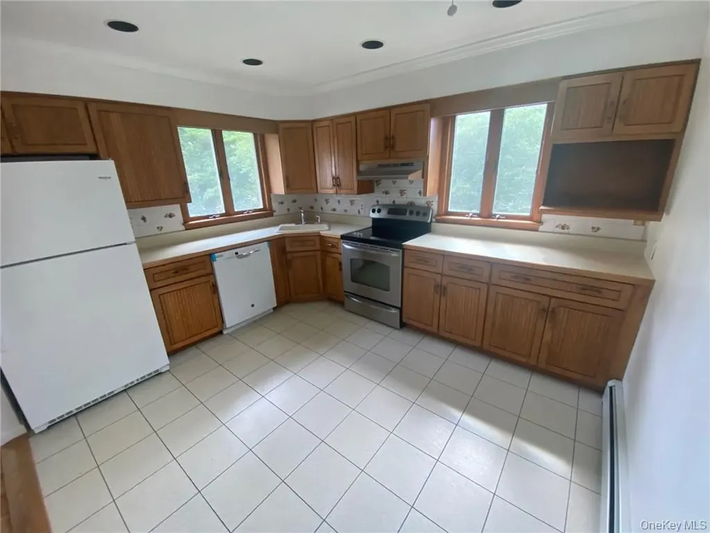 25 Orchard Drive Wappingers Falls NY 12590
